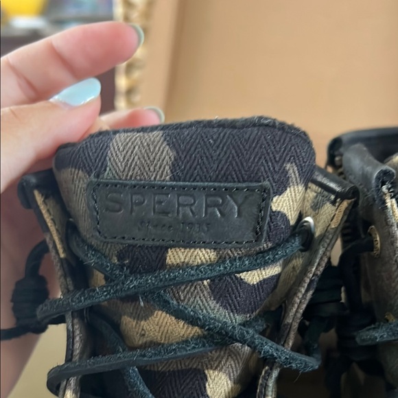 Sperry Camouflage Boots - Picture 3 of 4